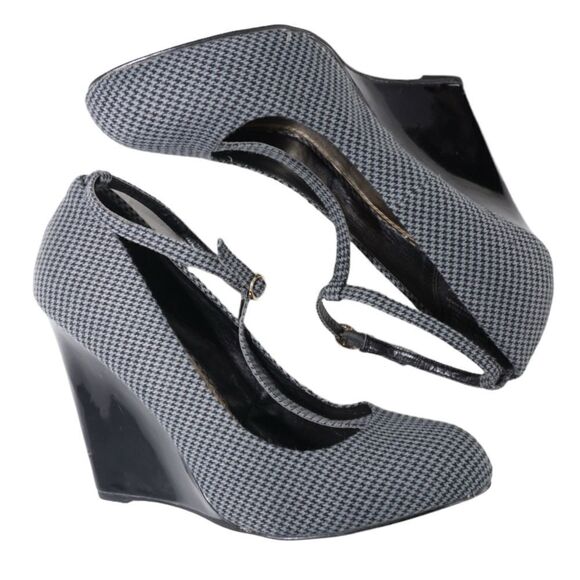 Bakers Gray Harrington Textile Ankle Strap Wedges, Size 10 - Picture 1 of 10